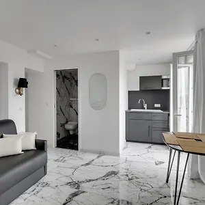 2* Ξενοδοχείο με διαμερίσματα Le Bellevue