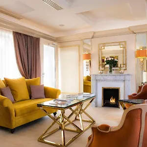 4* Szálloda De Suede Saint Germain